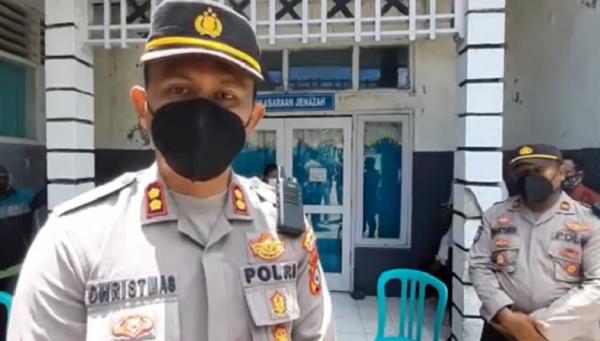 Kapolres Alor AKBP Agus Christmas Kapolres Alor AKBP Agus Christmas. (Foto: iNews/Danny Manu)