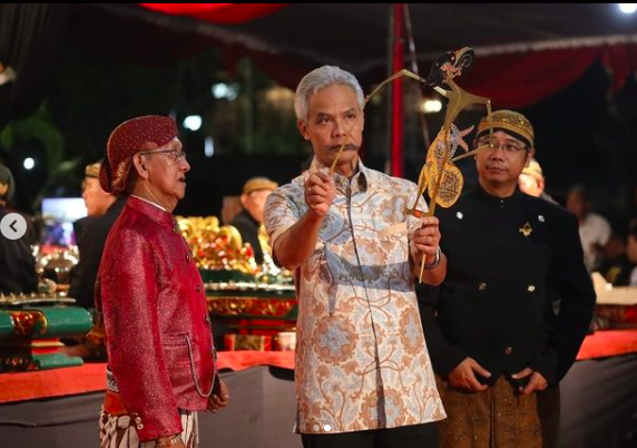 Screen Shot 2021 10 28 At 11 29 10 Tokoh terkenal di dunia yang lahir di tanggal yang sama dengan peringatan Sumpah Pemuda. (Foto: Instagram)