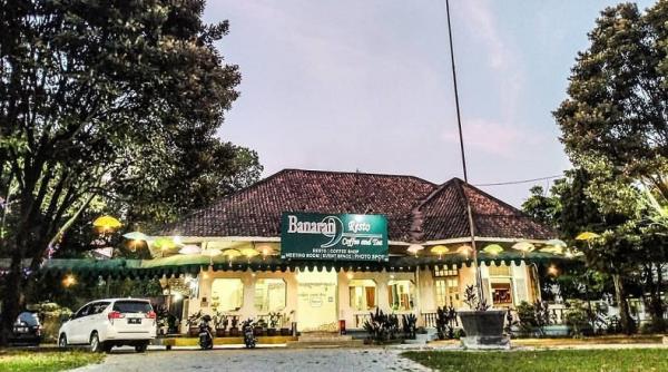 Banaran 9 Resto Coffee & Tea tempat ngopi di Rendeng Kudus. (Foto: Instagram @restobanaran9kudus)
