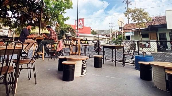 J-Kin Coffee tempat ngopi di Rendeng Kudus. (Foto: Instagram @jkincoffee)