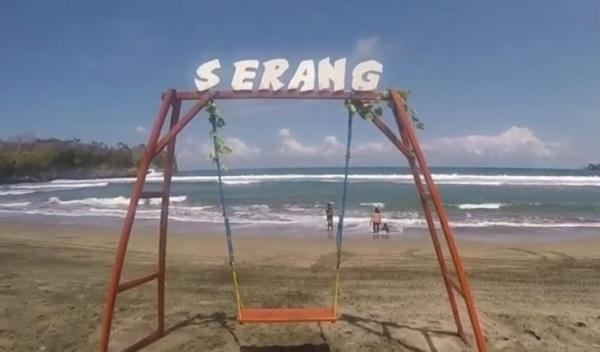 Pantai serang juga memiliki gugusan pantai yang indah. (jejakmustakimblogspot).