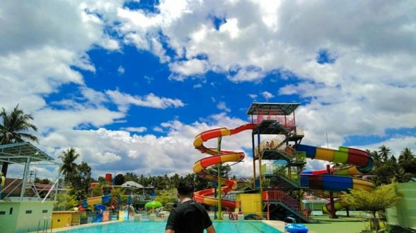 Kolam Renang Terdekat di Kabupaten 50 Kota-1 Kolam Renang Terdekat di Kabupaten 50 Kota Sumatera Barat, Batang Tabik Water Park (Aura Endang Safitri)