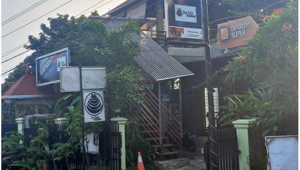 Kopi Antik, tempat nongkrong di Dawe Kudus.