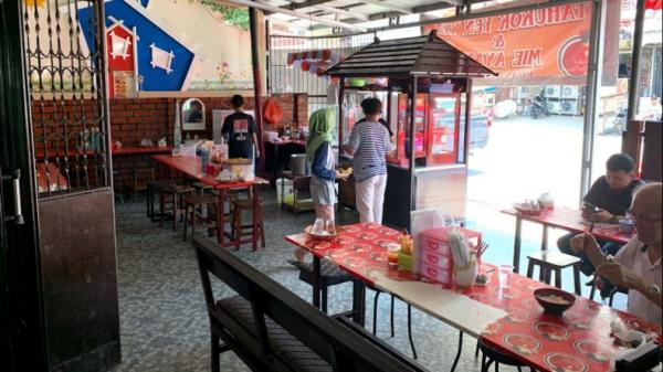 Tempat kuliner di Pangkal Pinang Bangka Belitung-5 Tempat kuliner di Pangkal Pinang Bangka Belitung, Tahu Kok Yen Yen (Dokumen Ayu Wahyu)