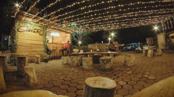 Tempat nongkrong di Bukittinggi Sumatera Barat-3 Tempat nongkrong di Bukittinggi Sumatera Barat, Clover Cafe Bukittinggi (Dokumen/Rian Affandi)