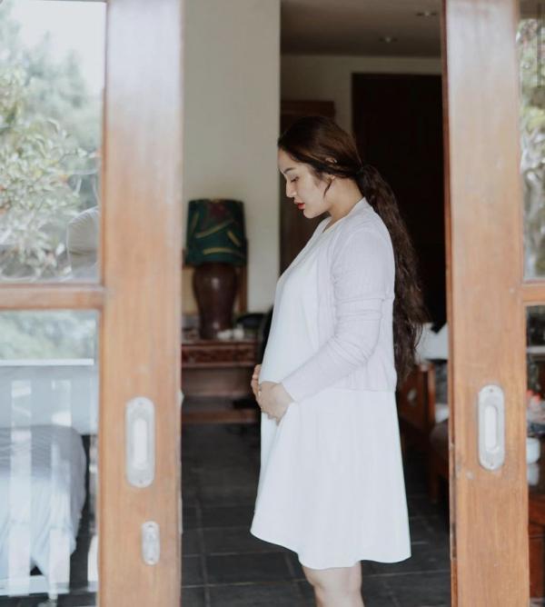 Potret seksi penyanyi dangdut Siti Badriah (Foto: Instagram)