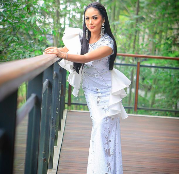 Screen Shot 2021 10 31 At 13 01 30 Artis Cantik Punya Banyak Anak. (Foto: Instagram)