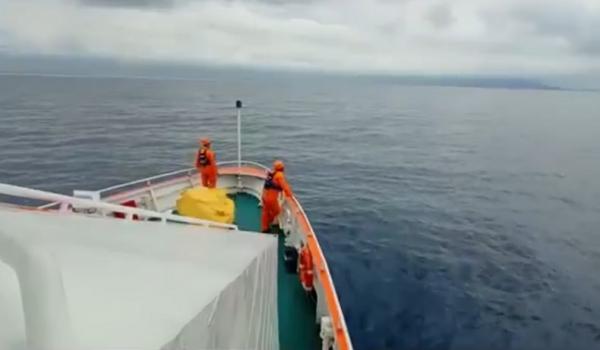 Pencarian KM Liberty stop Operasi SAR pencarian ABK KM Liberty di laut Bali utara resmi dihentikan, Minggu (31/10/2021). (Foto: iNews/Bagus Alit)