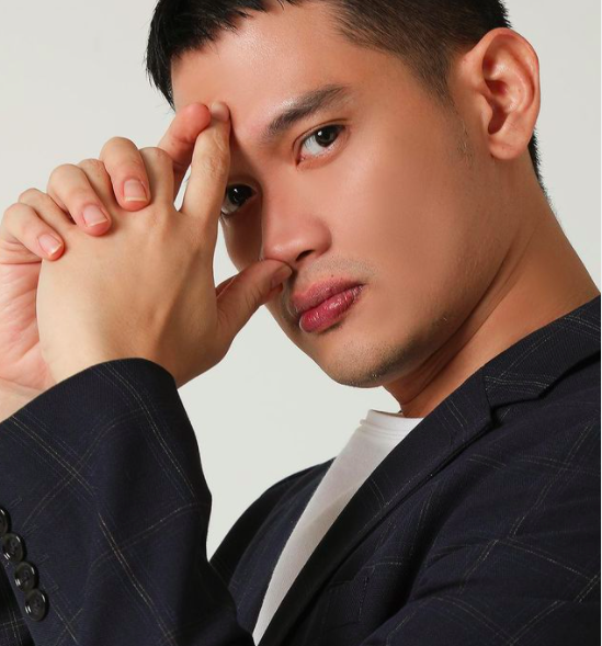 Artis terkenal playboy kini sangat setia pada pasangannya. (Foto: Instagram)