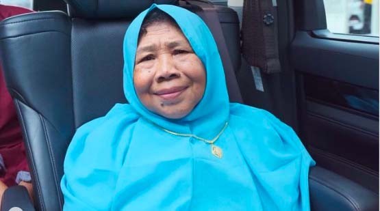 02 Nenek Trimah Nenek Trimah yang diserahkan ketiga anaknya ke Panti Jompo. (Foto: Instagram)