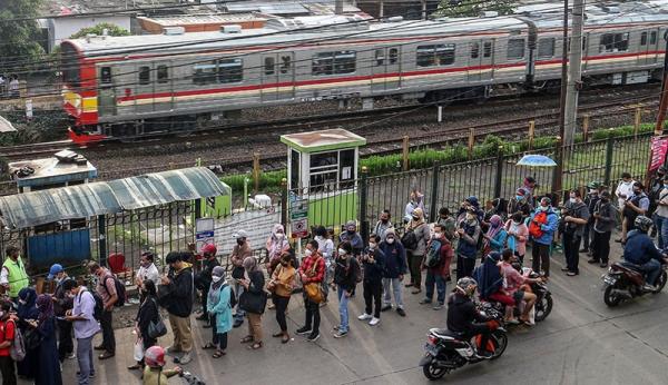 Tarif KRL Jabodetabek Bakal Naik, Kemenhub: Belum Pernah Dilakukan ...