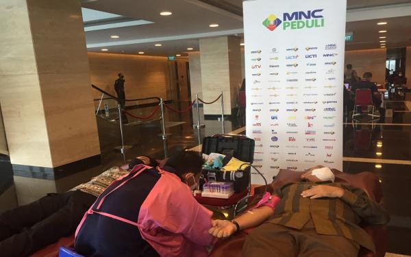 NC Peduli kembali menggelar kegiatan sosial donor darah dengan mengajak karyawan MNC Studios pada, Rabu (3/11/2021). (Foto: Anggie/MPI)