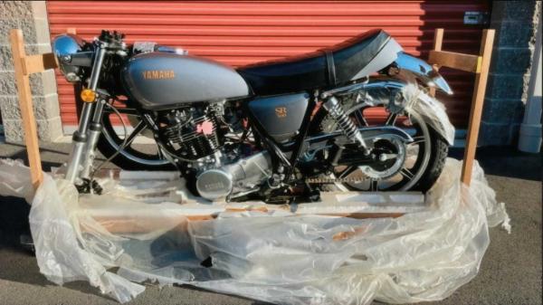 1981 Yamaha Sr500h In Crate Uncovered