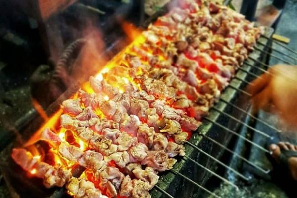 Ini daftar 10 sate klatak di Imogiri Yogyakarta  ini wajib banget Anda coba. Nikmati sensasi gurih dan empuknya dagng kambing. (Foto : @detektiptataboga)