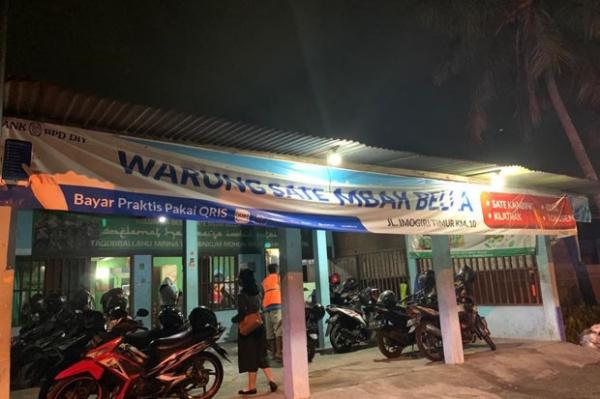  Sate Klatak Mbak Bella ada di dua tempat. Di kompeks pasar lama Imogiri dan Jalan Imogiri TRimulyo Jeti Bantul. (Foto : Ist)