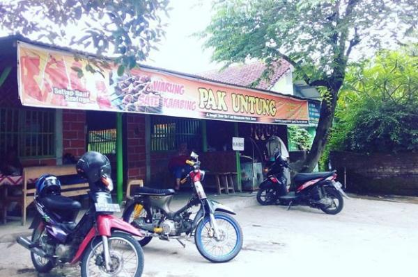  Sate Klatak Pak Untung berada di Jalan Imogiri Timur No 9, Janti, Wonokromo, Pleret, Bantul. (Foto : sate_pak_untung)