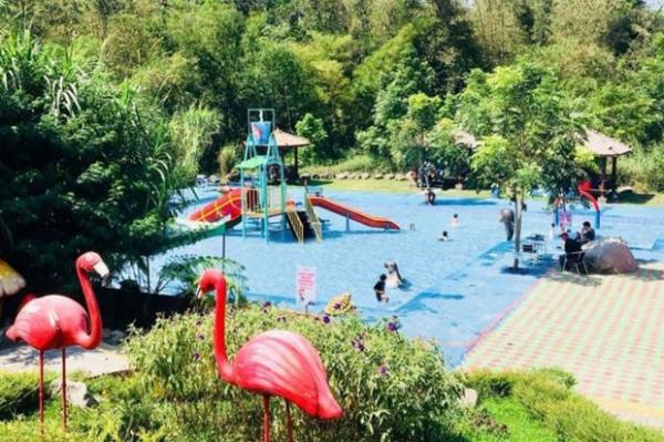 Merapi Park Yogyakarta Merapi Park Yogyakarta berada di Hargobinangun, Pakem, Sleman. (Foto : @merapipark.jogja)