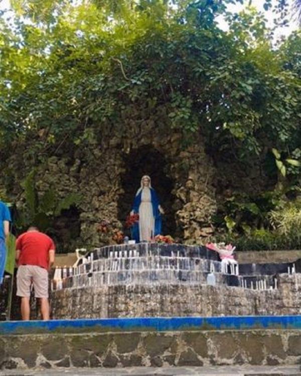 Gua Maria Sendang Jatiningsih (Foto: Demetria Agata Pranestiti) 