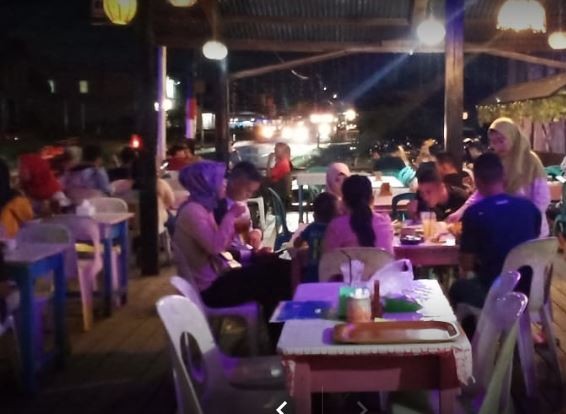 Enjoy Cafe di Kapuas Hulu. (Foto: ist)