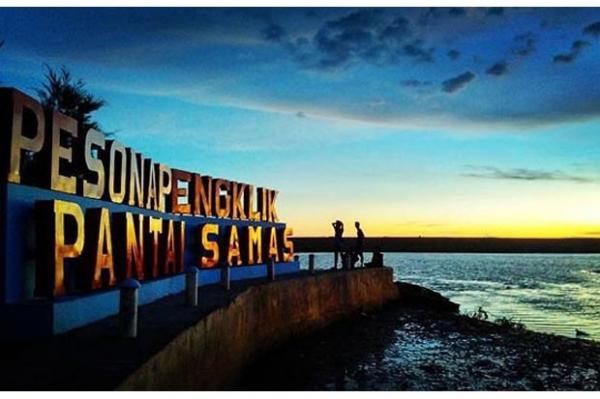 Pantai Samas Bantul Pantai Samas merupakansalah satu pantai yang terkenal di Bantul. (Foto : bantulpedia.bantulkab.go.id)