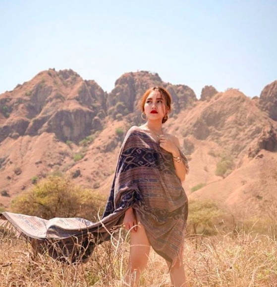 Screen Shot 2021 11 12 At 13 44 07 Artis yang paling berbakti pada orang tua. (Foto: Instagram)