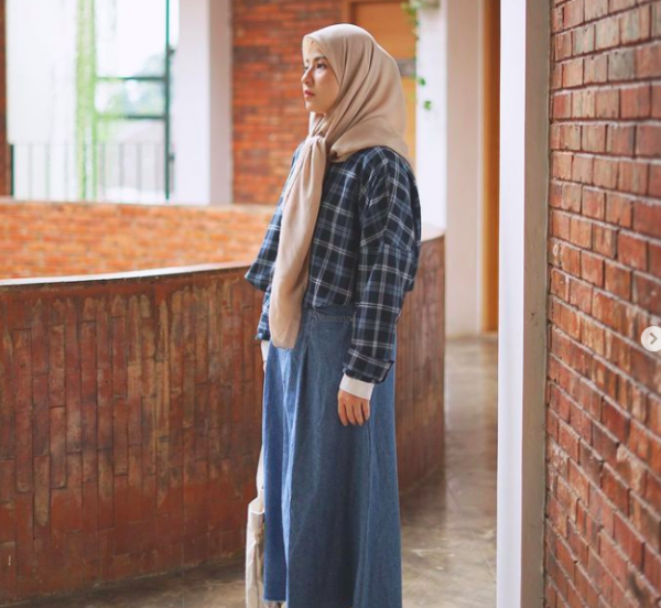 Screen Shot 2021 11 12 At 16 50 57 Artis yang nikah muda sebelum usia 20 tahun. (foto: Instagram)