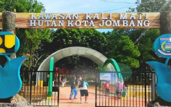 Taman Kota di Tangerang Selatan Banten, Taman Hutan Kota Jombang (foto: Instagram/My_Ate)