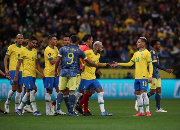 Brasil vs Kolombia Timnas Brasil bersusah payah mengalahkan Kolombia 1-0 di Kualifikasi Piala Dunia 2022 Zona Conmebol.REUTERS/Amanda Perobelli).