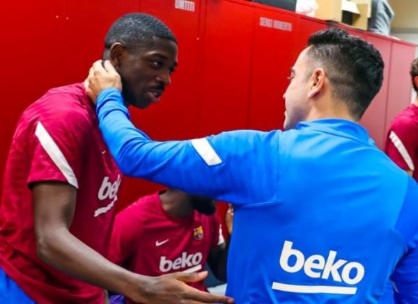 Ousmane Dembele bertemu Xavi Hernandez Ousmane Dembele bertemu pelatih baru Barcelona, Xavi Hernandez. (Foto: Twitter/@FCBarcelona_es)