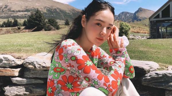 Artis Korea ngaku operasi plastik sejak masih remaja. (Foto: Instagram)