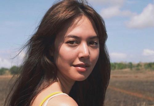 Aurelie Moeremans iG Artis cantik berani adegam ciuman di film Indonesia, Aurelie Moeremans.