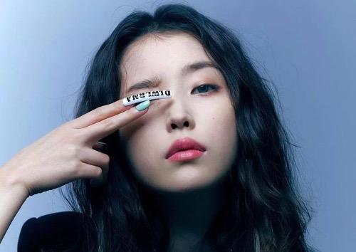 Merawat wajah ala artis Korea, IU.