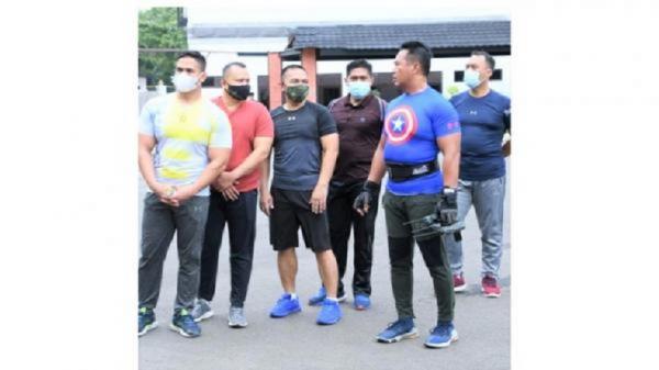 Jenderal Andika Perkasa Panglima TNI Jenderal Andika Perkasa yang segera dilantik menjadi Panglima TNI punya kebiasaan membawa HT ke mana-mana. (Foto: IST)