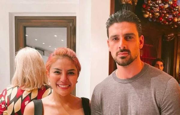 Nikita Mirzani Foto Bareng Michele Morrone Aktor Film 365 Days, Netizen: Menang Banyak Nyai