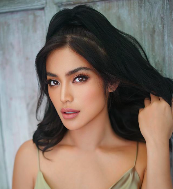 Artis banting setir buka usaha. (Foto: Instagram)