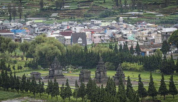 Menikmati Keindahan Pesona Alam dan Wisata Sejarah di Desa Dieng Kulon Wonosobo
