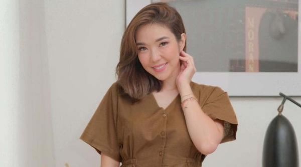 26 Gisella Deretan artis Indonesia ini ternyata hobi memelihara ikan cupang. (Foto: Instagram)