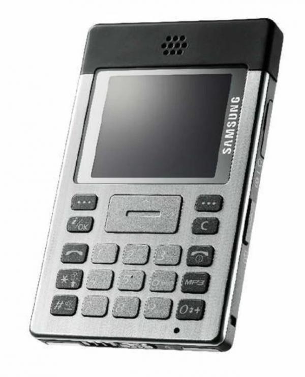 Ponsel Unik Samsung P300 Samsung