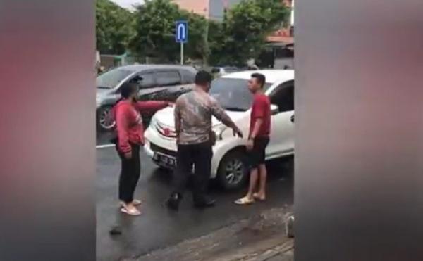 Video viral keributan suami istri di Jalan Raya Madiun-Ponorogo.