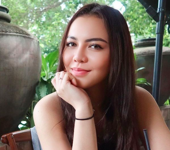 Screen Shot 2021 11 29 At 19 30 41 Deretan artis ini mengajukan perceraian. (foto: Instagram)