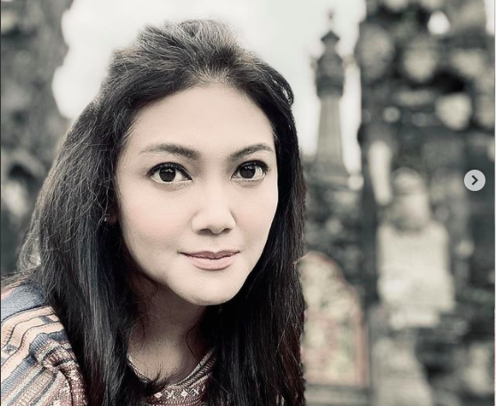 Screen Shot 2021 11 30 At 08 23 34 Artis Menikah dengan Anggota TNI Polri. (Foto: Instagram)