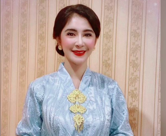 Screen Shot 2021 11 30 At 08 24 39 Artis Menikah dengan Anggota TNI Polri. (Foto: Instagram)