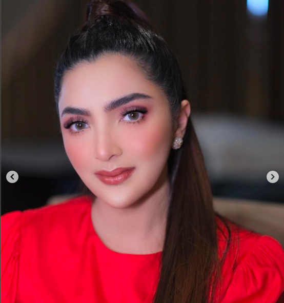 Deretan artis cantik keturunan Arab yang selalu tampil memikat. (Foto: Instagram)