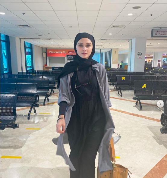 Deretan artis cantik keturunan Arab yang selalu tampil memikat. (Foto: Instagram)