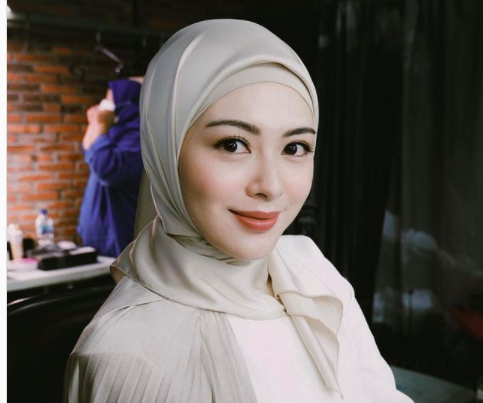 Screen Shot 2021 12 02 At 06 45 18 Deretan artis cantik Indonesia keturunan Korea Selatan. (Foto: Instagram)