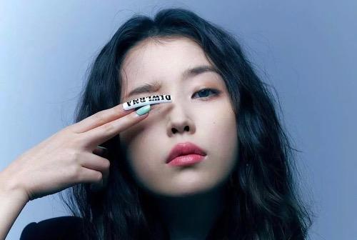 Idol K-Pop terkaya, IU.