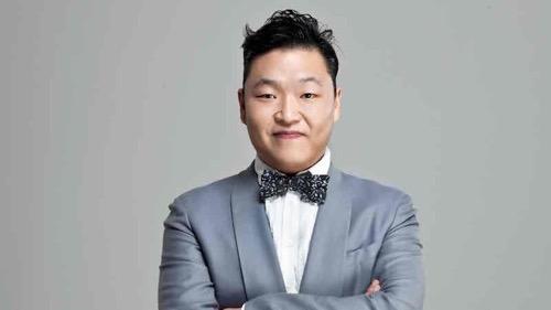 Idol K-Pop terkaya, PSY.
