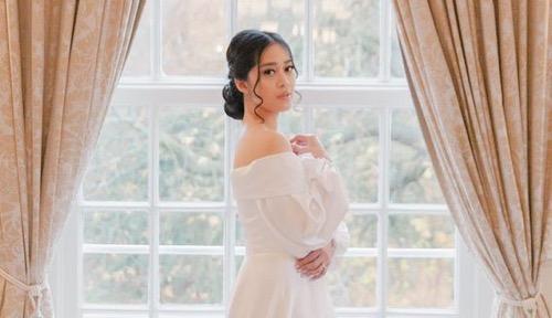 Gracia Indri Artis cantik mengalami KDRT, Gracia Indri.