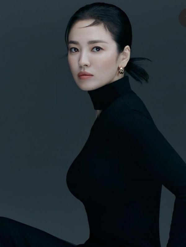 Artis Korea Ini Makin Tua Tambah Kinclong. (Foto: Instagram)