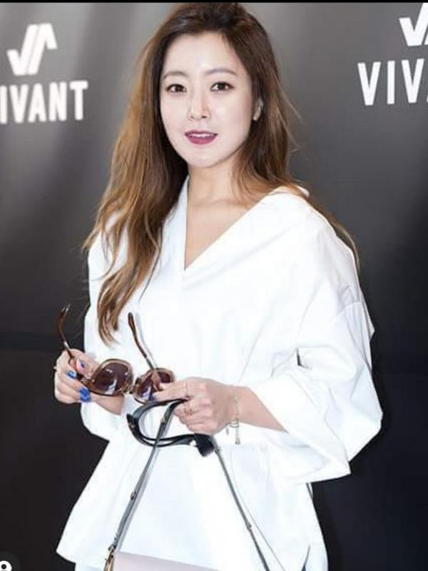 Artis Korea Ini Makin Tua Tambah Kinclong. (Foto: Instagram)